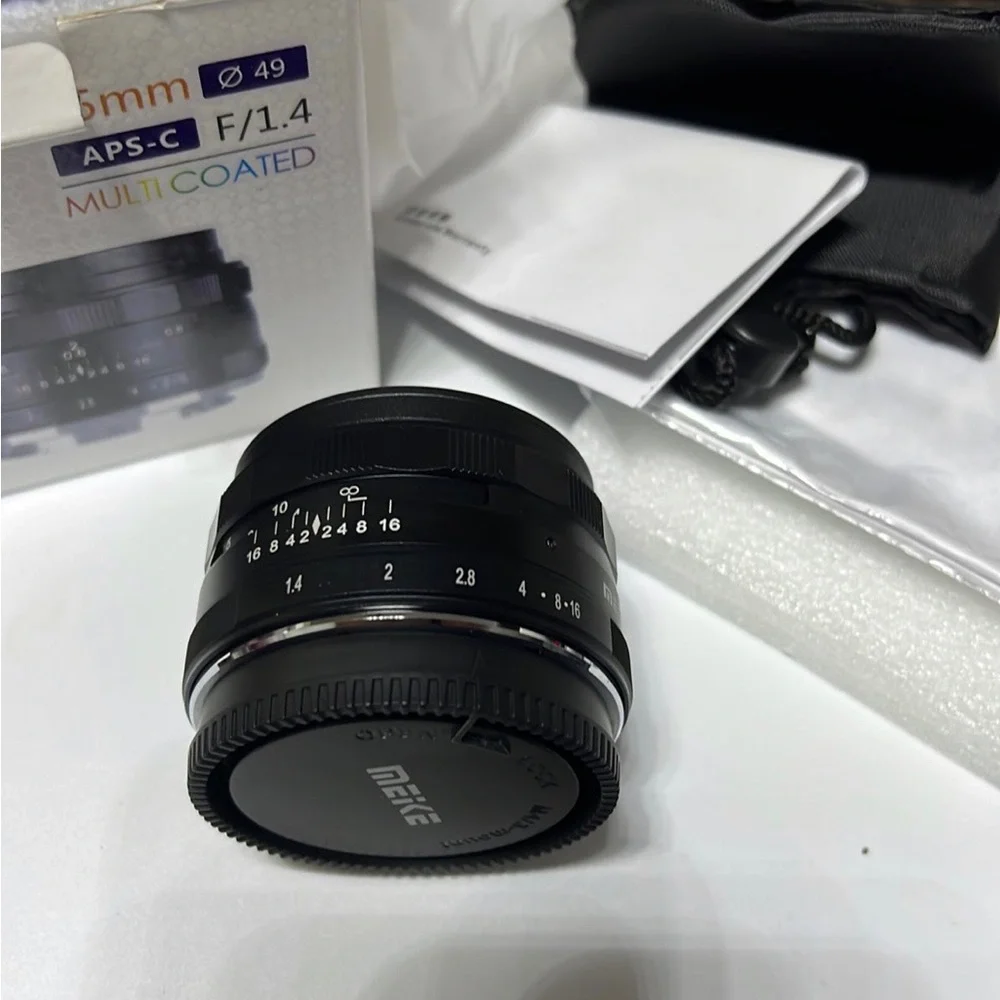 Meike 35mm APS-C F/1.4 For Mirrorless Camera For MFT-mount
